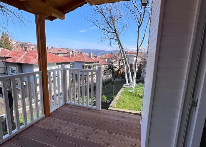 Apartment Black Cat Veliko Tarnovo