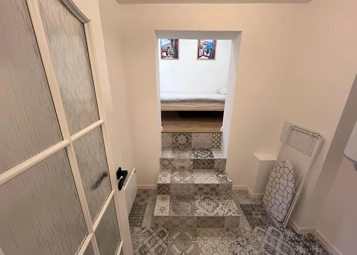 Black Cat * Veliko Tarnovo