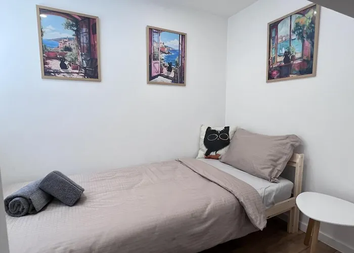 Black Cat * Veliko Tarnovo